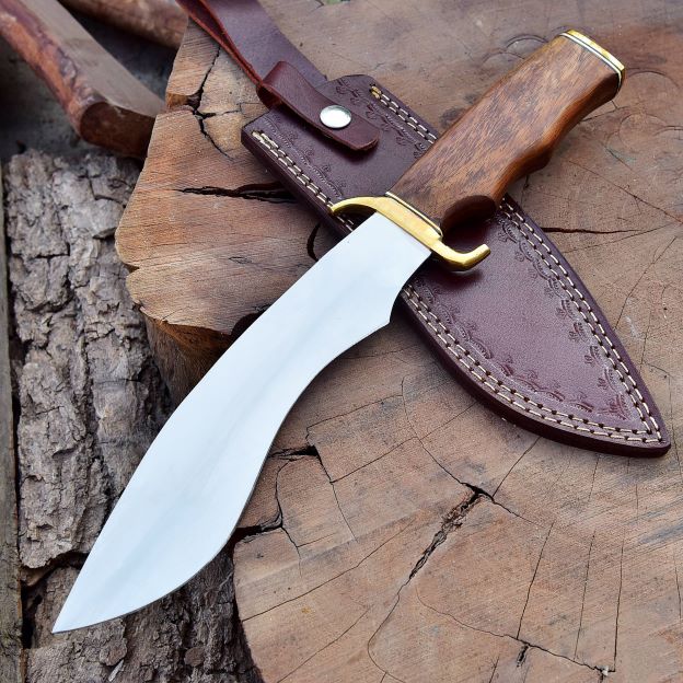 Hand-Forged Stainless Steel Tracker knife with brass guard